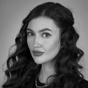 Комкова  Наталья