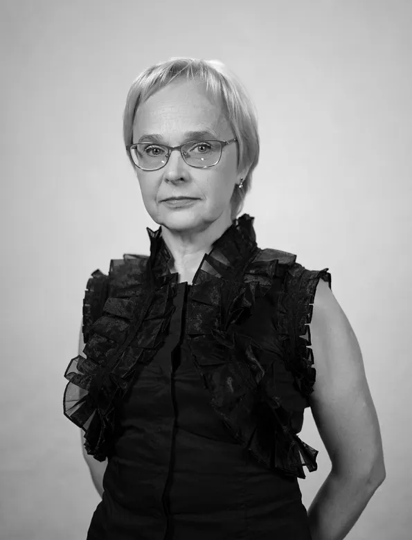 Каурова Лариса
