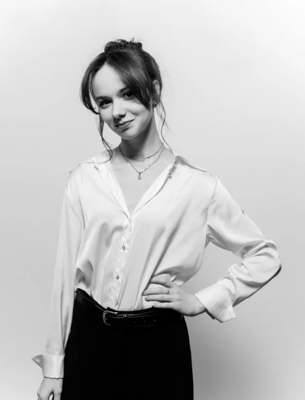 Попова Полина